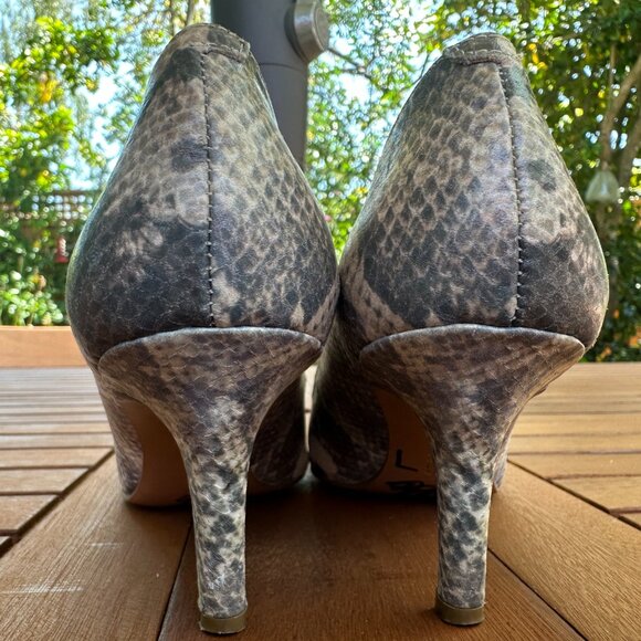 Sz 5.5M Nine West faux snake skin 2.5in heels - Picture 7 of 12